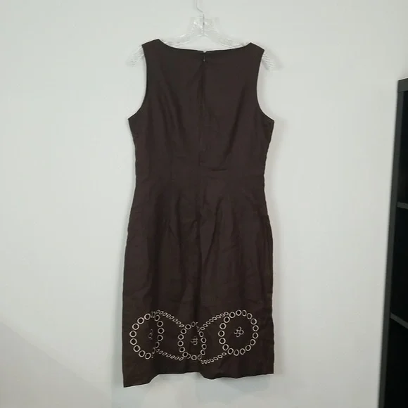 ISAAC MIZRAHI for TARGET Brown Embroidered Linen Shift Dress - Picture 4 of 14